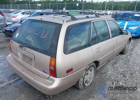 1998 Ford Escort Se z USA, uszkodzony, nr VIN 1FAFP15P6WW187113